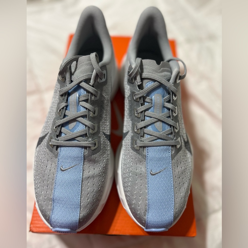 Women’s Nike Pegasus Running Sneakers